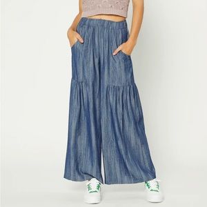 Current Air Wide Leg High Waist Jeans / Pants (XS)